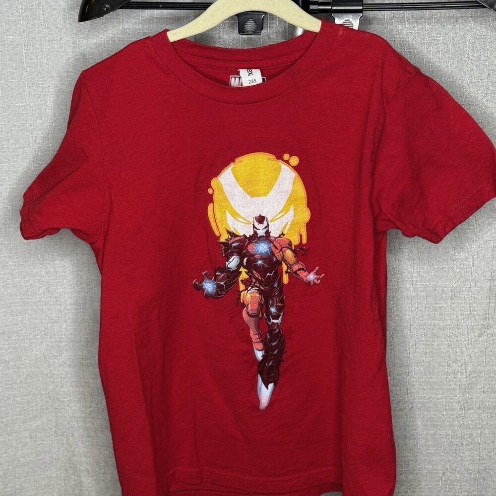 Marvel - Avengers - Iron Man - Short Sleeve T-Shirt - Size Youth Medium